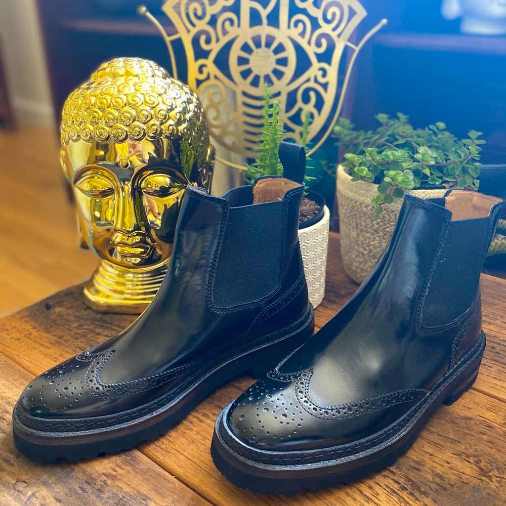 Lo.White Black Leather boots made by Fatte A Mano